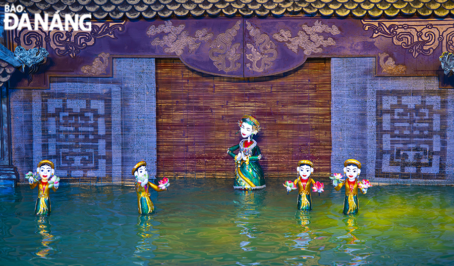 A performance of the traditional puppet show at the 600-seater Au O Theatre 