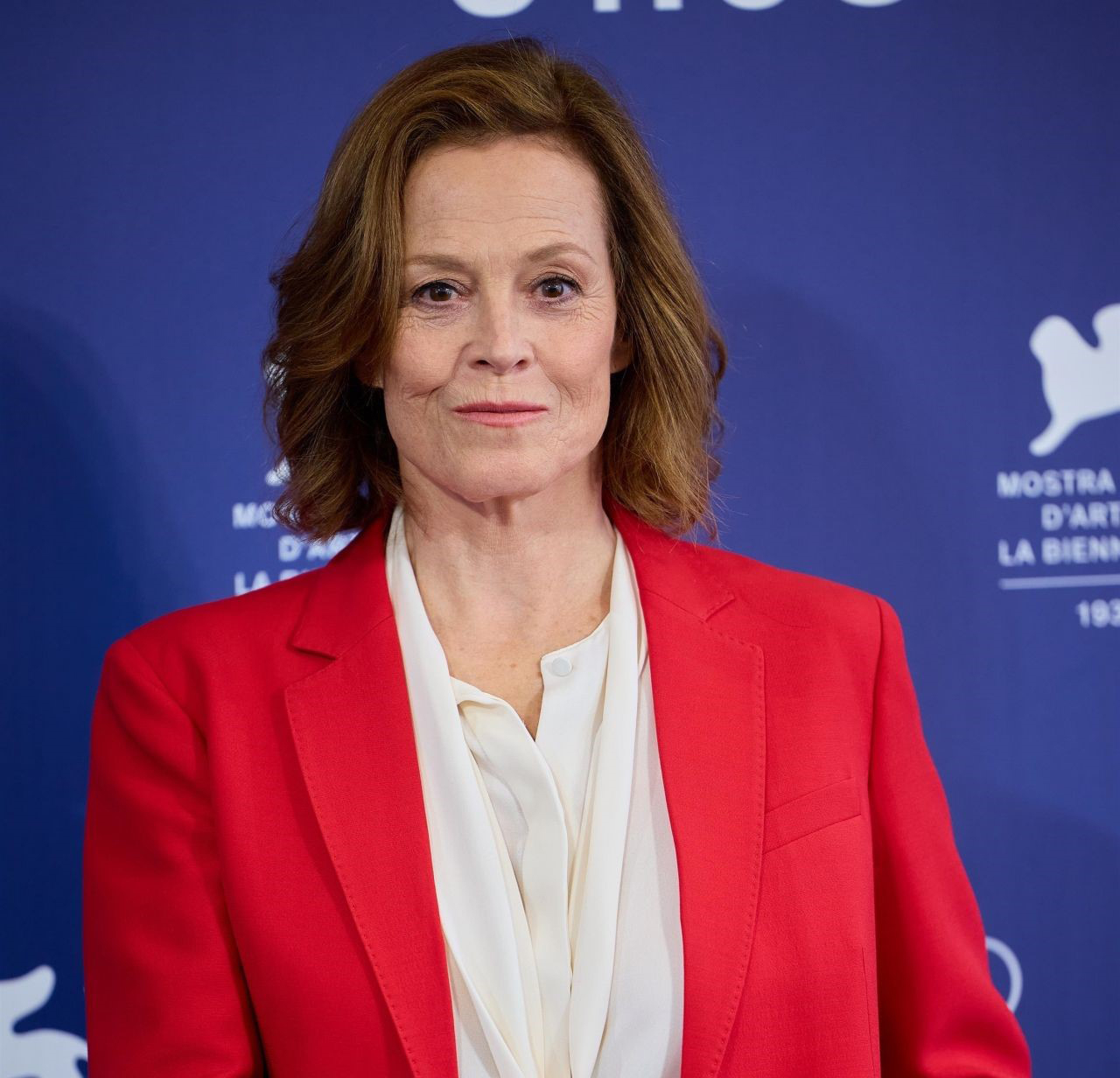 Dù đã ở tuổi 74, nữ minh tinh Sigourney Weaver vẫn thống trị các sự kiện thảm đỏ. Ảnh: Usa Today