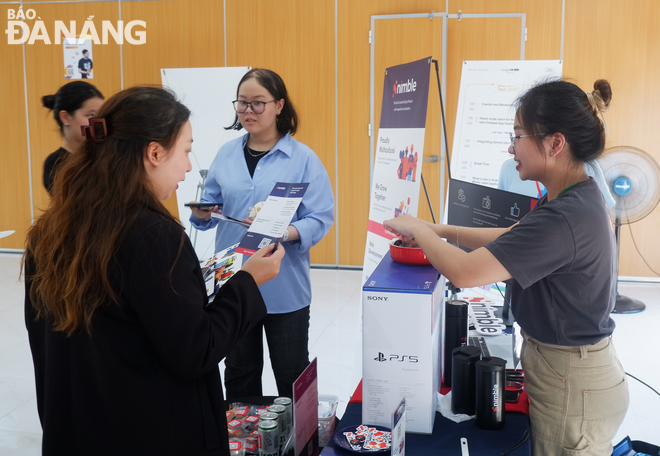 Within the framework of the event, there is an exhibition of booths by information technology companies and technology startups