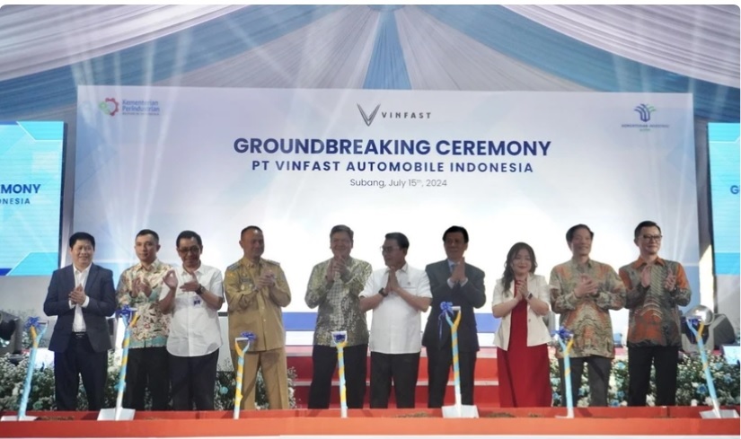 At the Ground-breaking ceremony of VinFast's new EV assembly plant in Subang. (Photo: VNA)