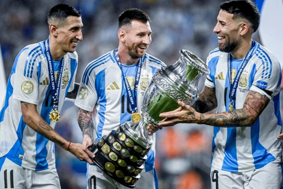 Messi và đồng đội bảo vệ thành công chức vô địch Copa America. Ảnh: AFP