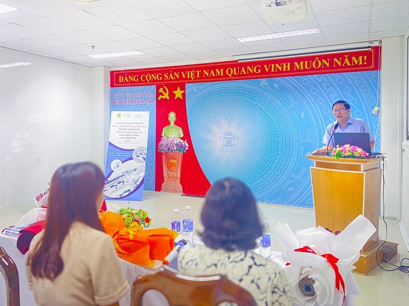 Phát biểu khai mạc Hội nghị khoa học Bệnh viện Sản - Nhi tỉnh Quảng Nam, ông Nguyễn Đức Hùng Sơn - Giám đốc Bệnh viện Phụ sản - Nhi Quảng Nam gửi lời cảm ơn chân thành tới Ban lãnh đạo MEDLATEC Đà Nẵng đã đồng hành cùng bệnh viện tổ chức hội nghị khoa học ý nghĩa này, cũng như bày tỏ mong muốn hợp tác cùng MEDLATEC về giải phẫu bệnh, một số xét nghiệm cao cấp chưa triễn khai tại bệnh viện như sinh thiết, HPV, Thinprep Pap, Cellprep,  Double Test, Triple Test, NIPT...