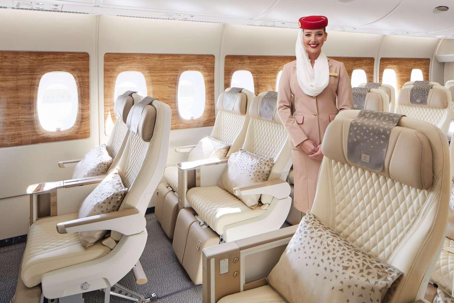 Bay đến Dubai trên chuyến bay của Emirates thì còn gì trọn vẹn hơn?