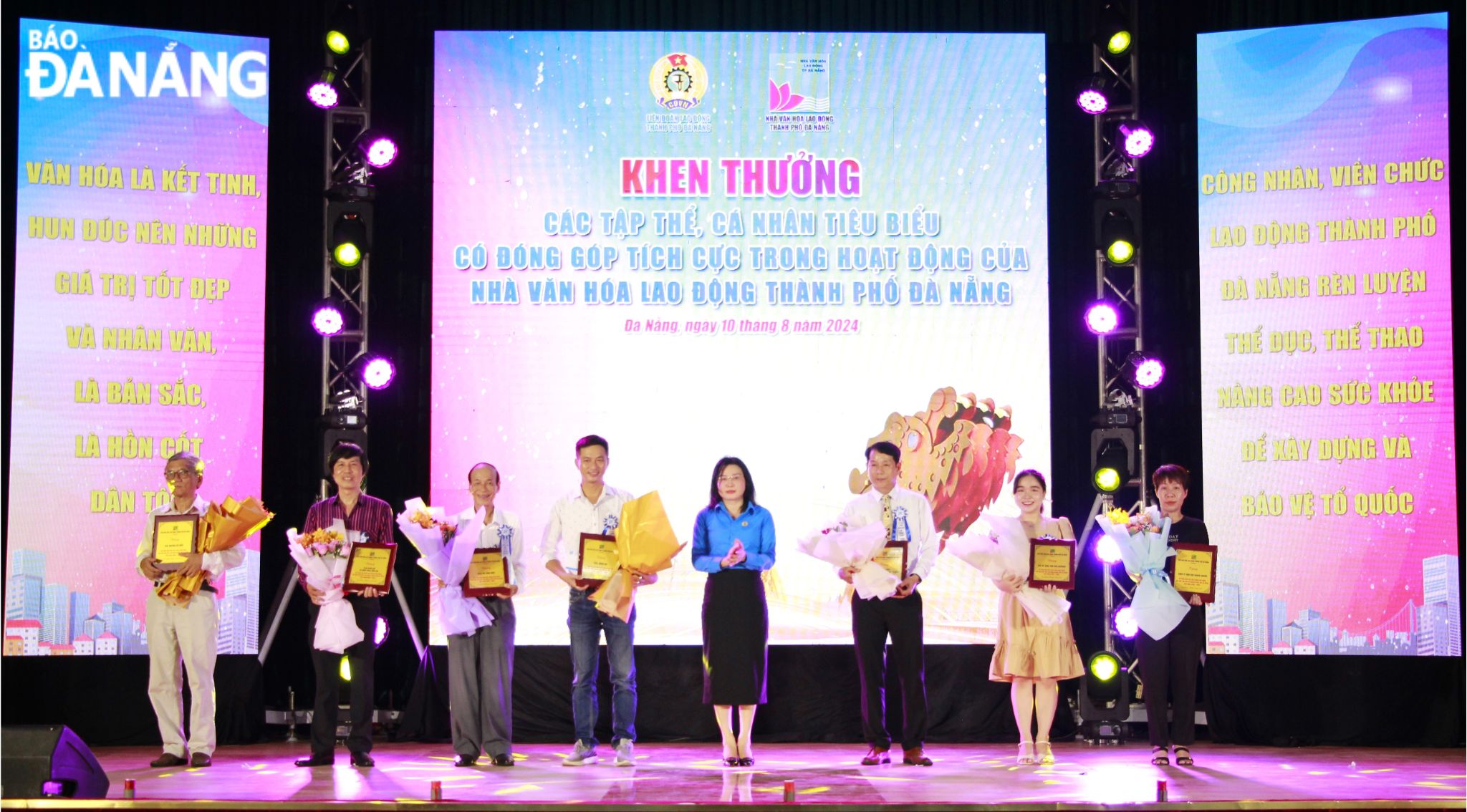 Kỷ niệm 15 năm khánh thành Nhà văn hóa Lao động thành phố