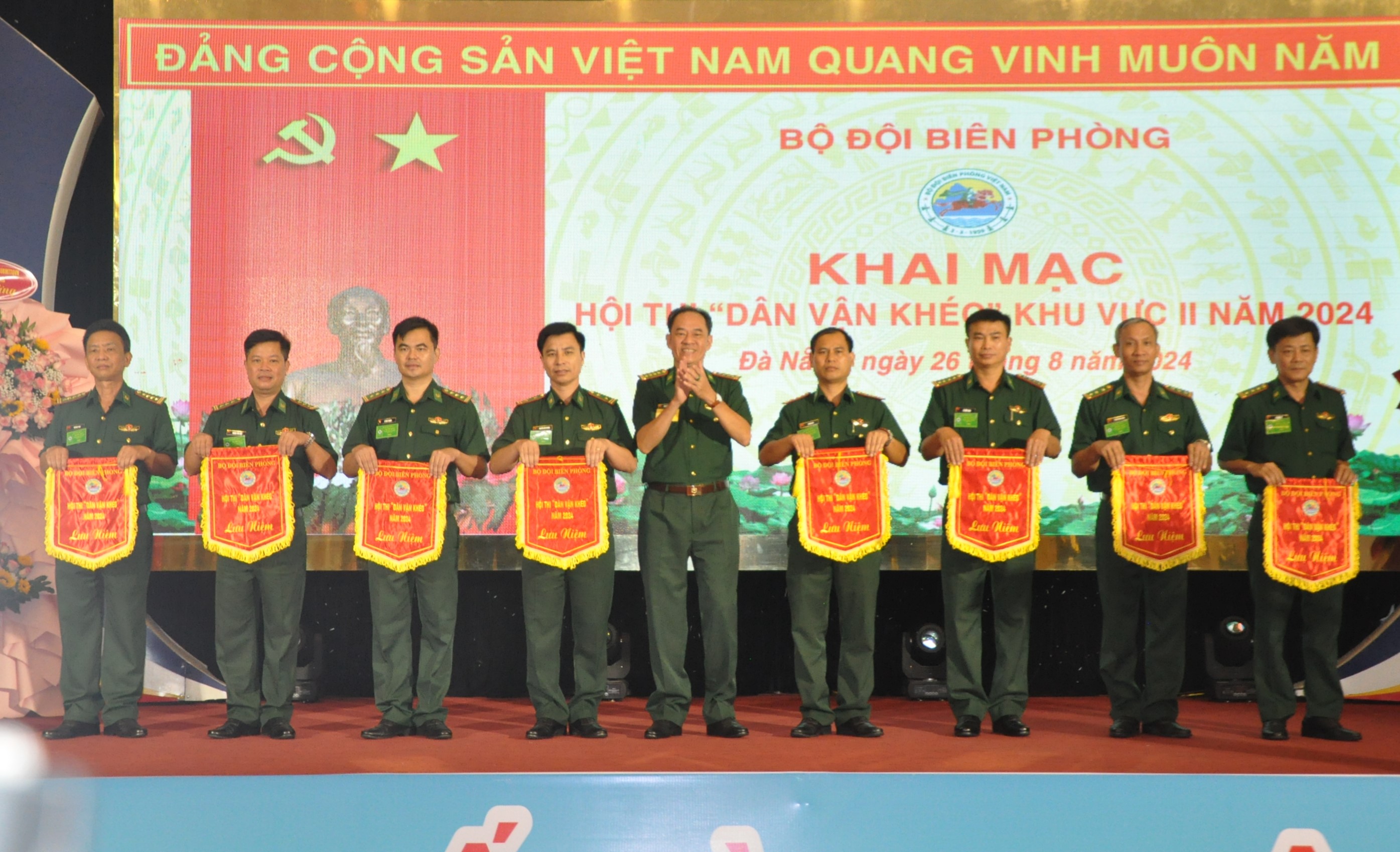 Khai mạc hội thi 