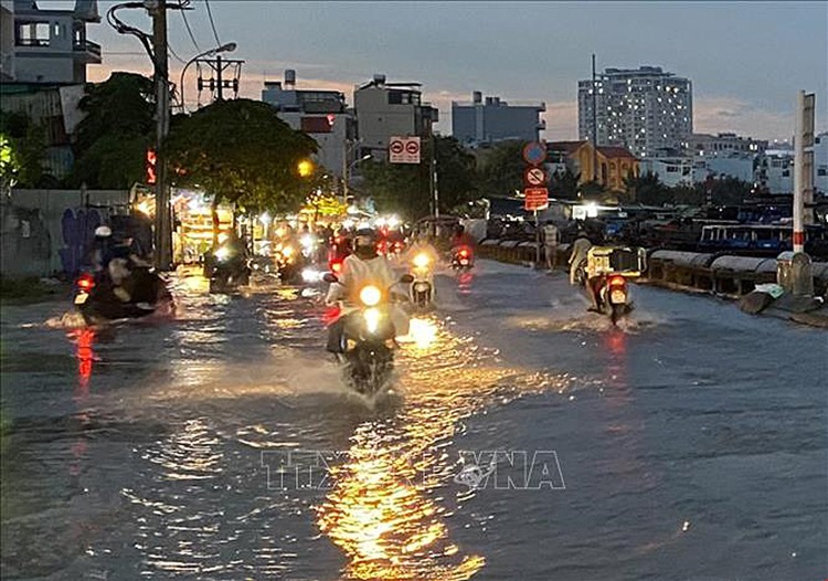 Thời tiết ngày 31-8: Tây Nguyên và miền Đông Nam Bộ có mưa dông