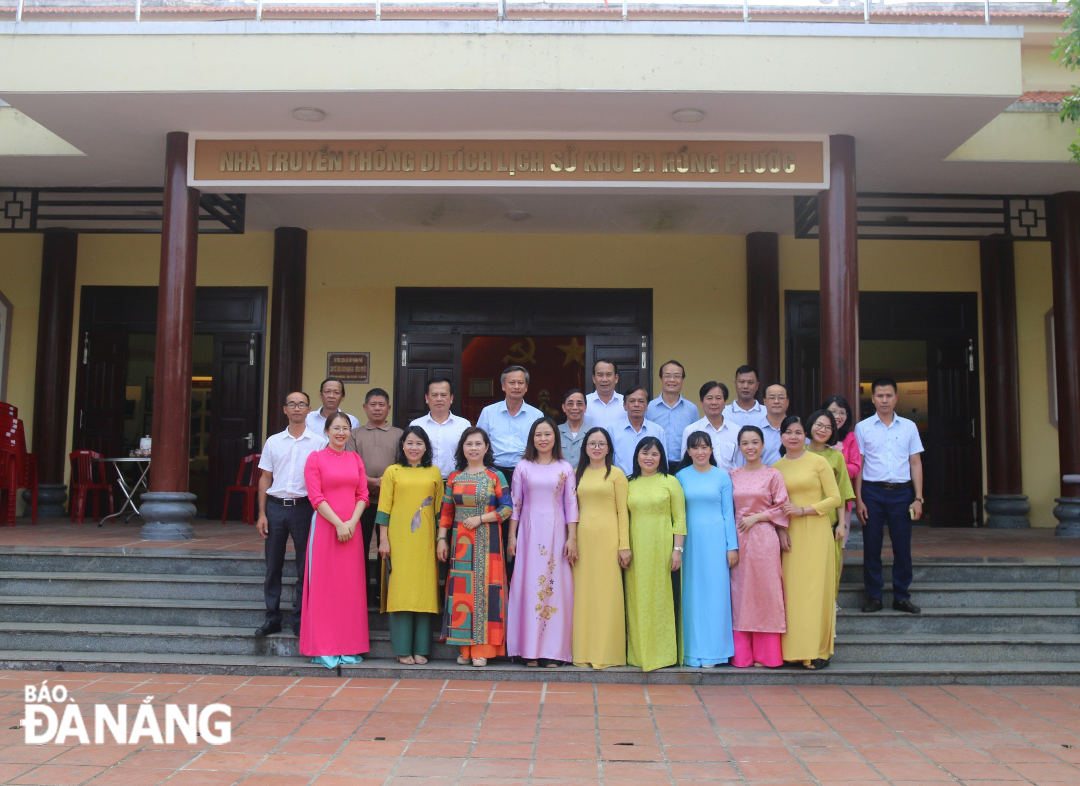 Ngành Tuyên giáo thành phố tiếp tục đổi mới mạnh mẽ nội dung, sáng tạo, linh hoạt trong phương pháp công tác để nâng cao chất lượng, hiệu quả hoạt động trong thời gian tới. TRONG ẢNH: Ban Tuyên giáo Thành ủy tổ chức tham quan, tìm hiểu di tích lịch sử tại Khu di tích căn cứ lõm cách mạng B1 Hồng Phước. Ảnh: PV