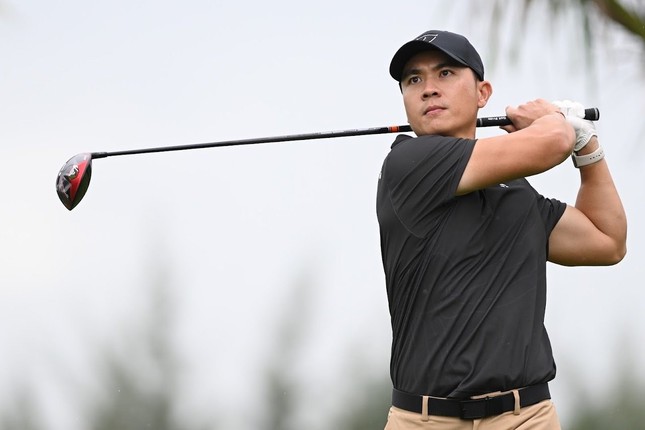 Viet Nam’s top golfer Tran Le Duy Nhat