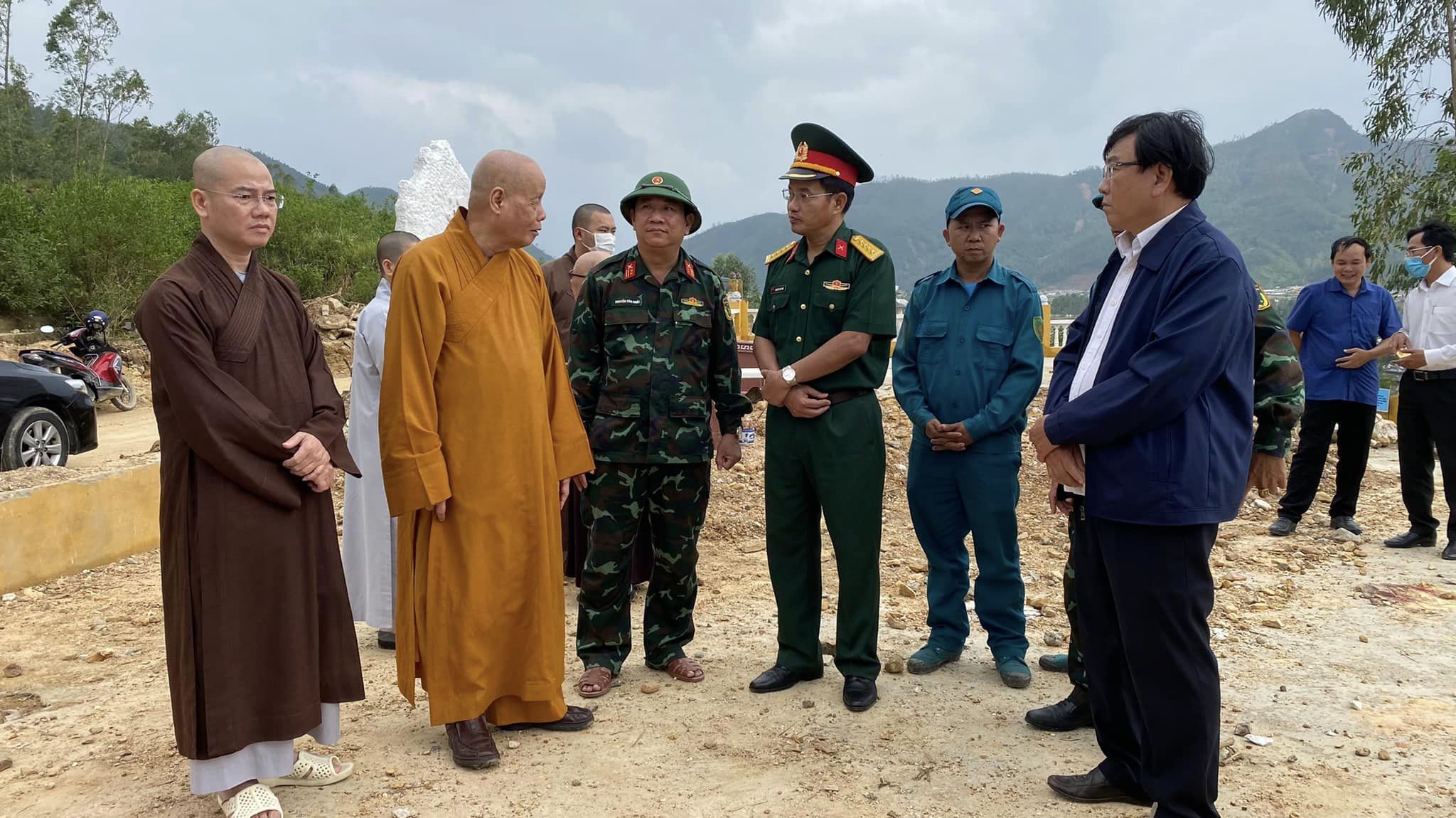 Làm tốt công tác dân vận tại địa bàn các vùng tôn giáo