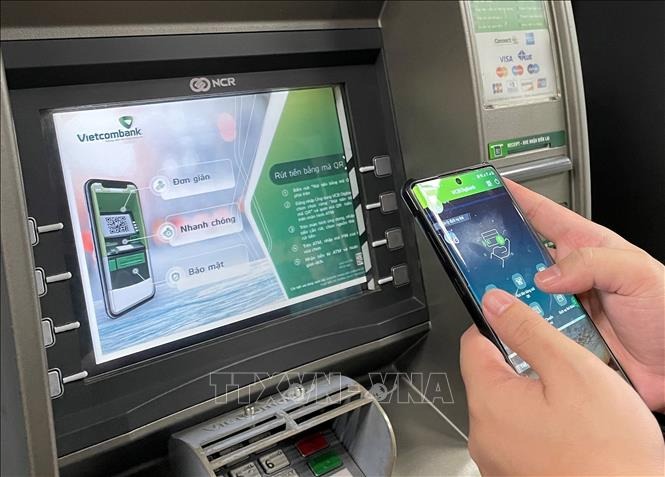 Cảnh báo tội phạm đánh cắp dữ liệu thẻ ATM qua Skimming