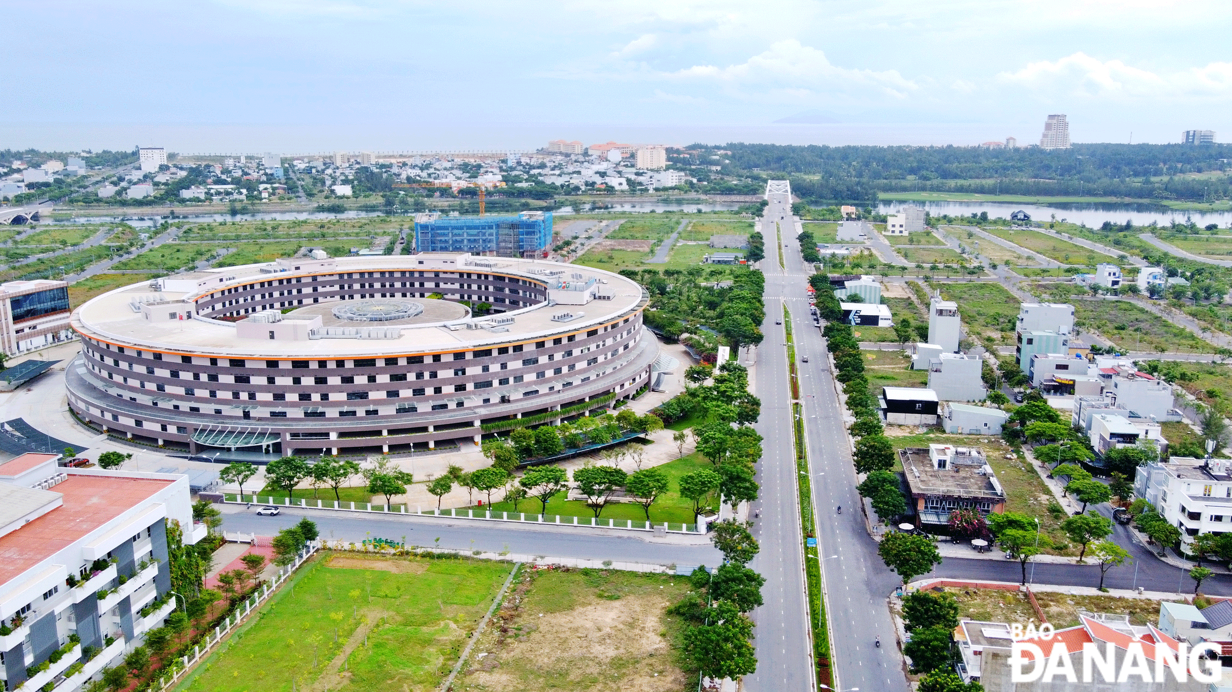 FPT technology urban area in Ngu Hanh Son District is viewed from above. Photo: Xuan Son Nam Ky Khoi Nghia is located in the East –West axis in the creative Innovation Subdivision. Photo: Tran Truc