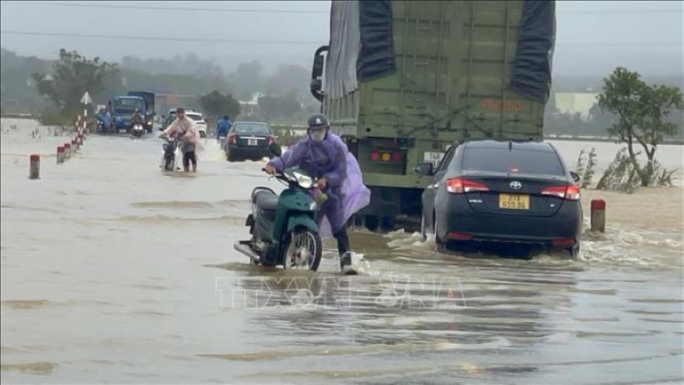 Thời tiết ngày 31-10: Từ Quảng Trị đến Quảng Ngãi có mưa rất to