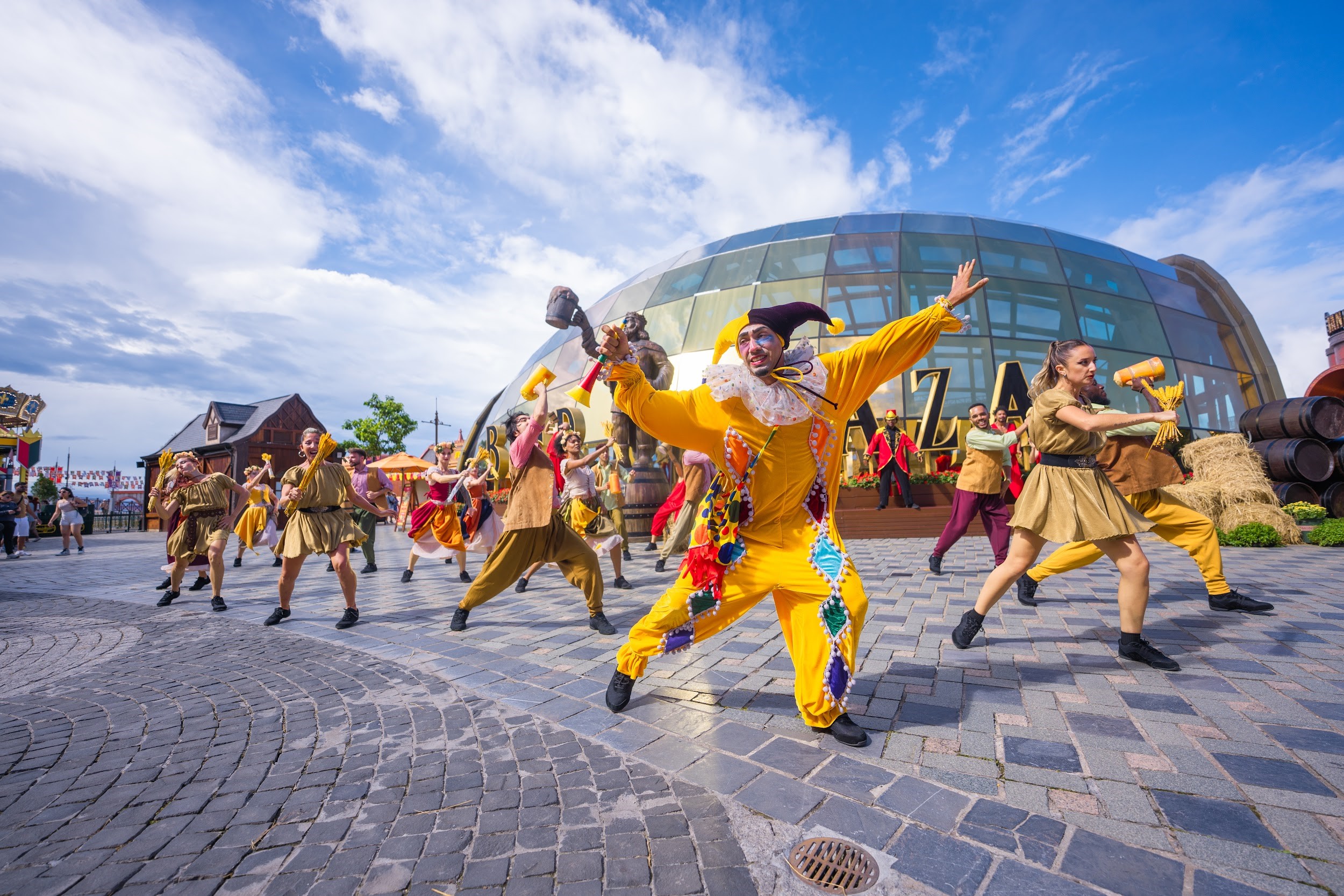 Energetic dances draw visitors into endless fun atop Chúa Mountain.