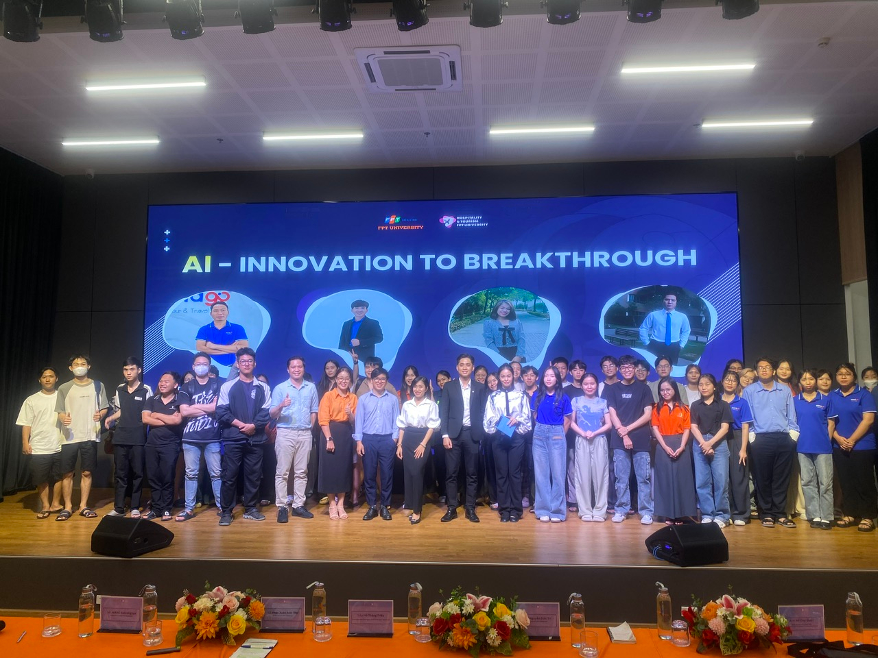 Buổi talkshow “AI – Innovation to breakthrough” được diễn ra thành công.