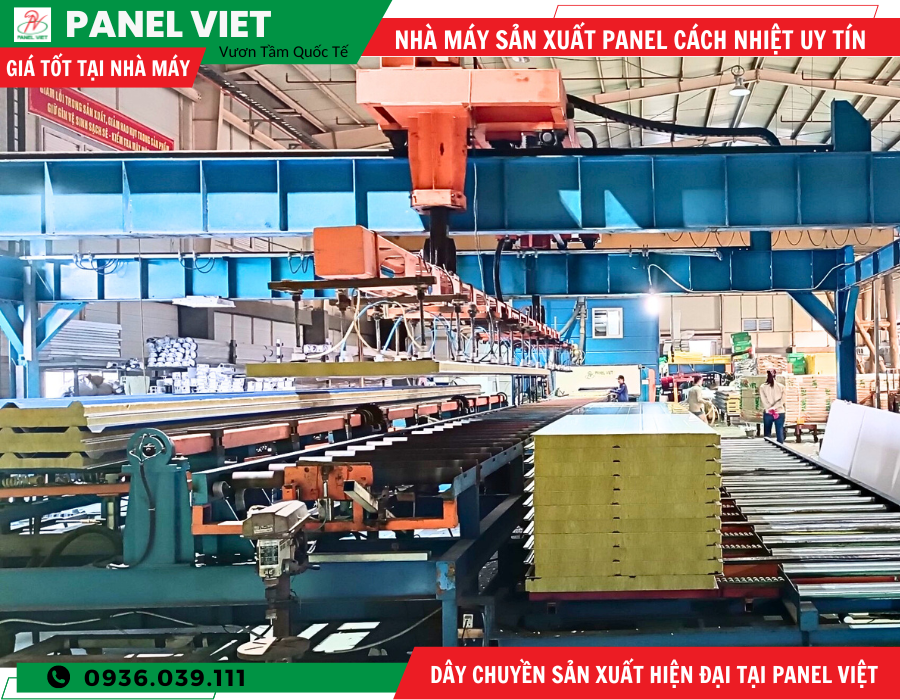 Dây chuyền sản xuất hiện đại tại Panel Việt.