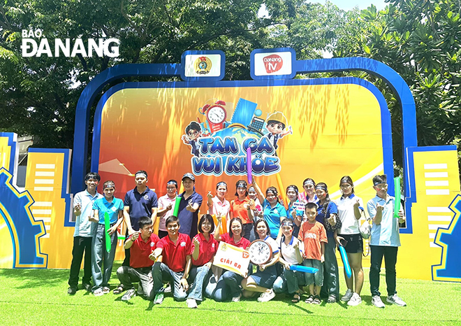 Trade union members and workers at Pi Vina Company in Da Nang enthusiastically participated in the programme 