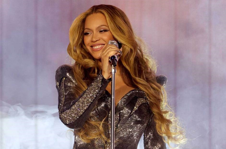 Beyoncé chạm tay gần hơn với giải Grammy 2025