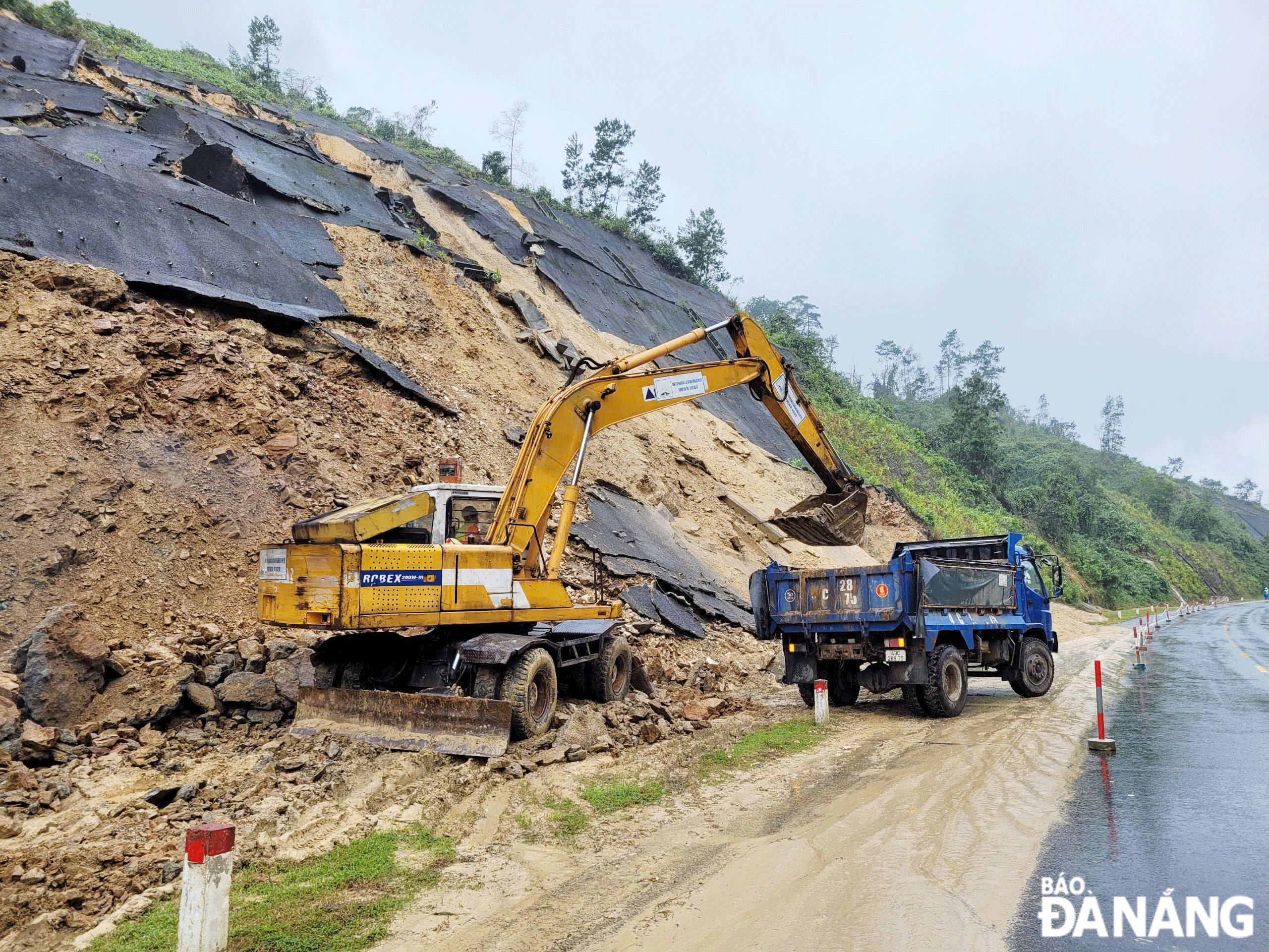 Đề phòng sạt lở mùa mưa bão