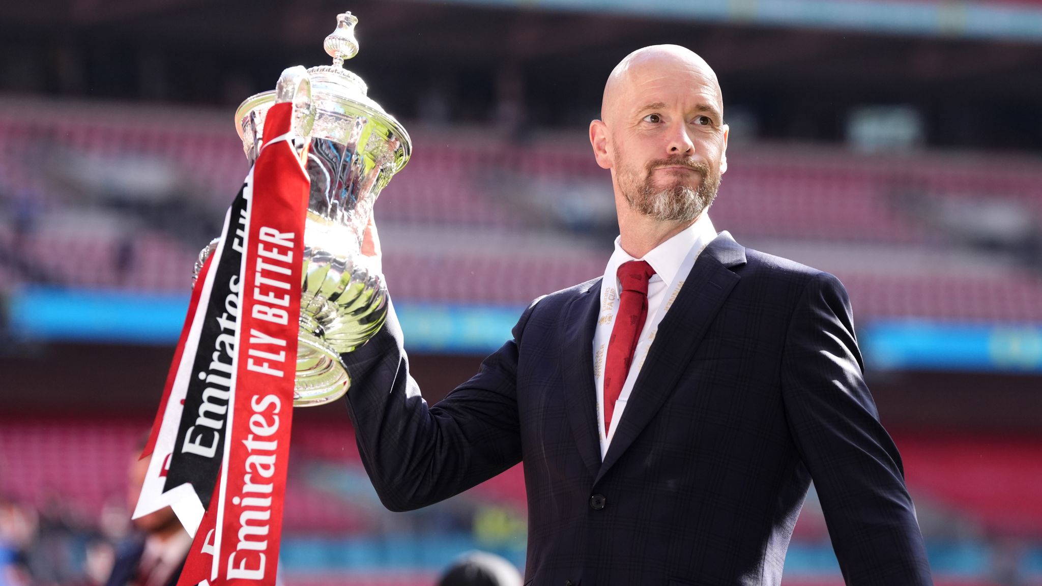 FA Cup 2023-2024 là danh hiệu cuối cùng mà Ten Hag giành được cùng M.U. Ảnh: PA	