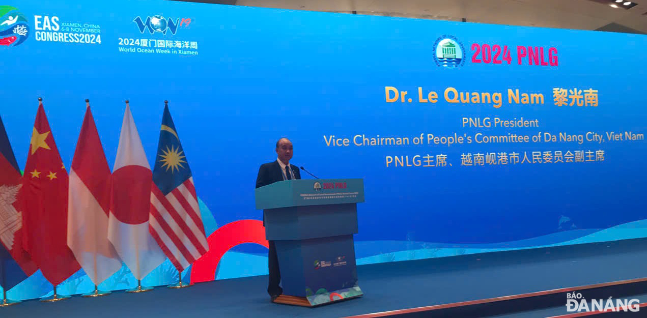 President of PNLG and Vice Chairman of the Da Nang People's Committee Le Quang Nam speaking at the event. Photo: The city's working delegation