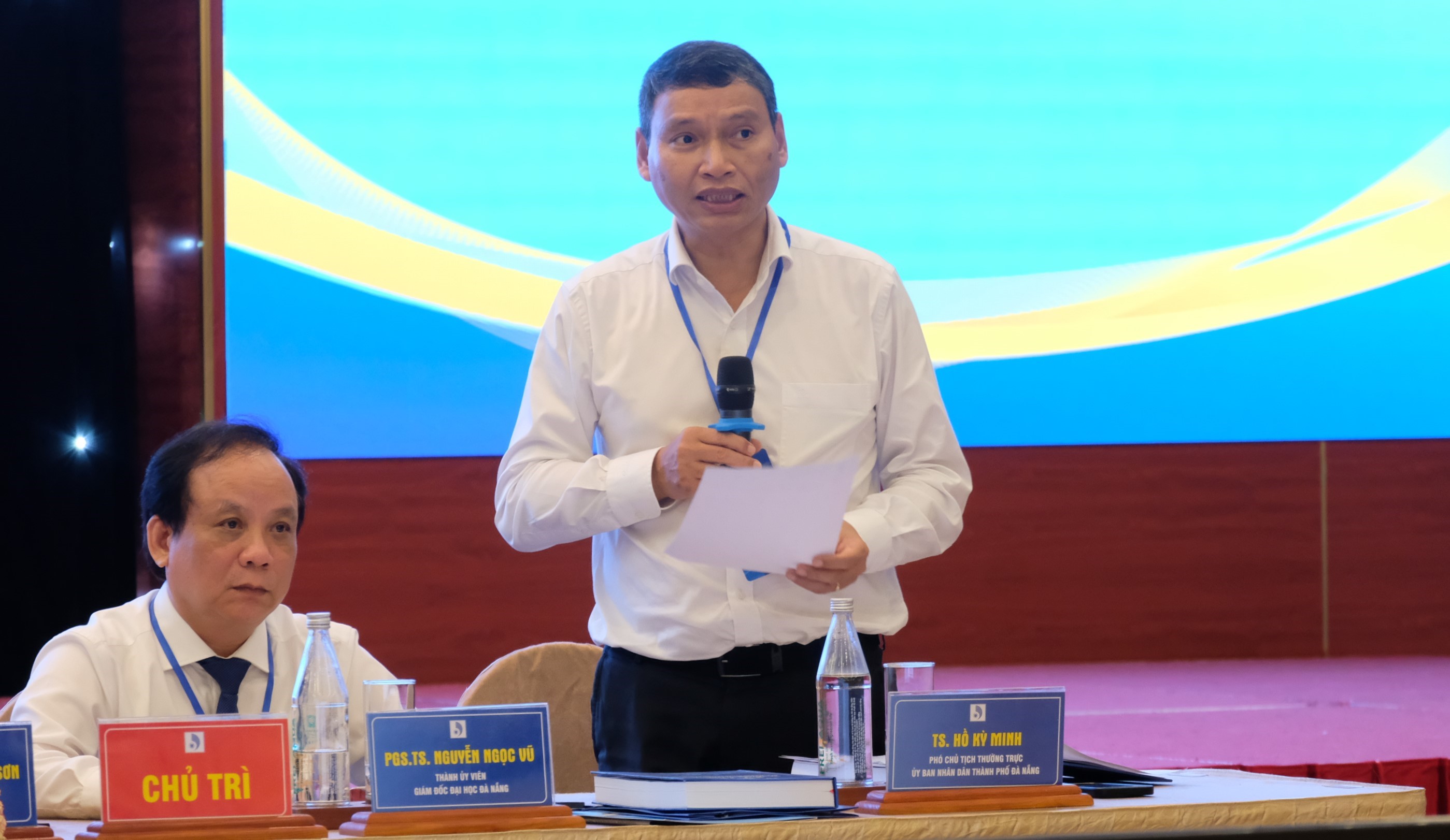 Standing Vice Chairman of the Da Nang People's Committee Ho Ky Minh 