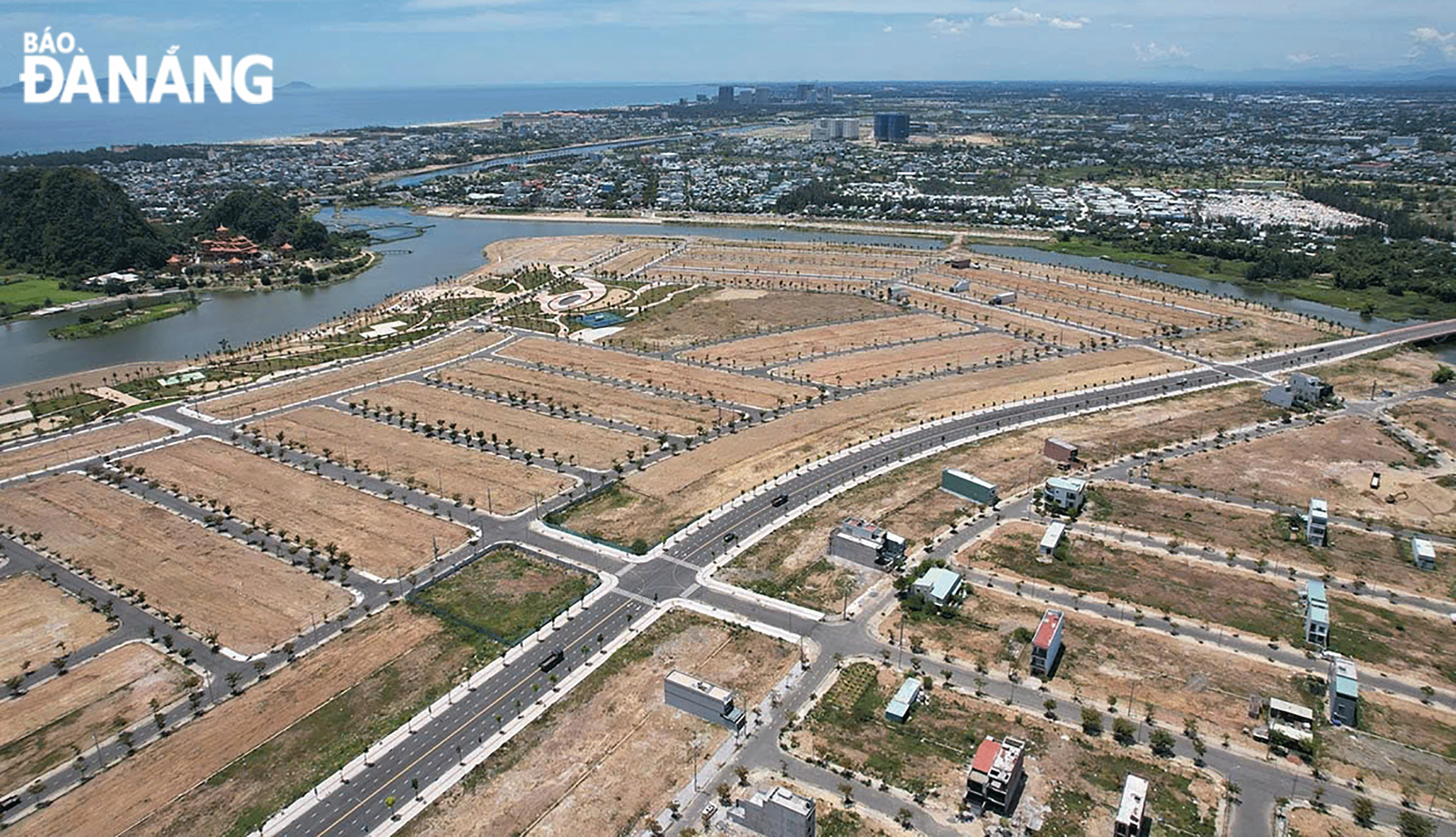 The Da Nang real estate market has been flourishing. IN PHOTO: The Hoa Quy new urban area. Photo: GIA PHUC