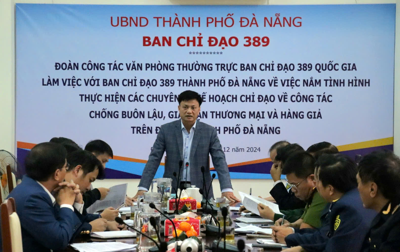 Tiếp tục phối hợp chặt chẽ trong chống buôn lậu, gian lận thương mại và hàng giả