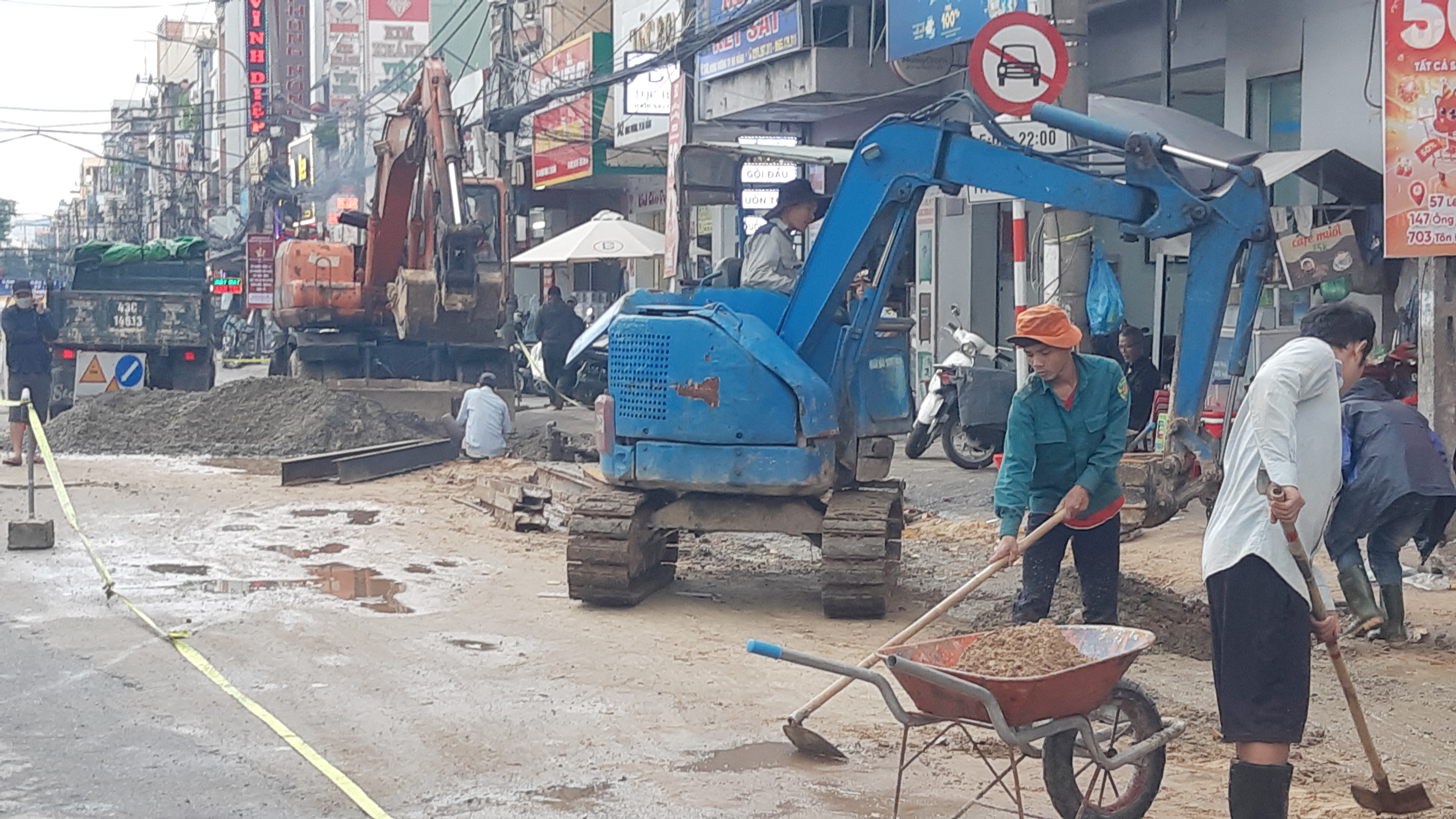 Bảo đảm giao thông tại dự án cải tạo hạ tầng đường Hùng Vương - Lý Thái Tổ