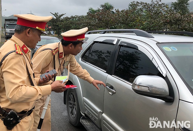 Authorities will launch a peak period to handle traffic violations during Tet. Photo: THANH LAN