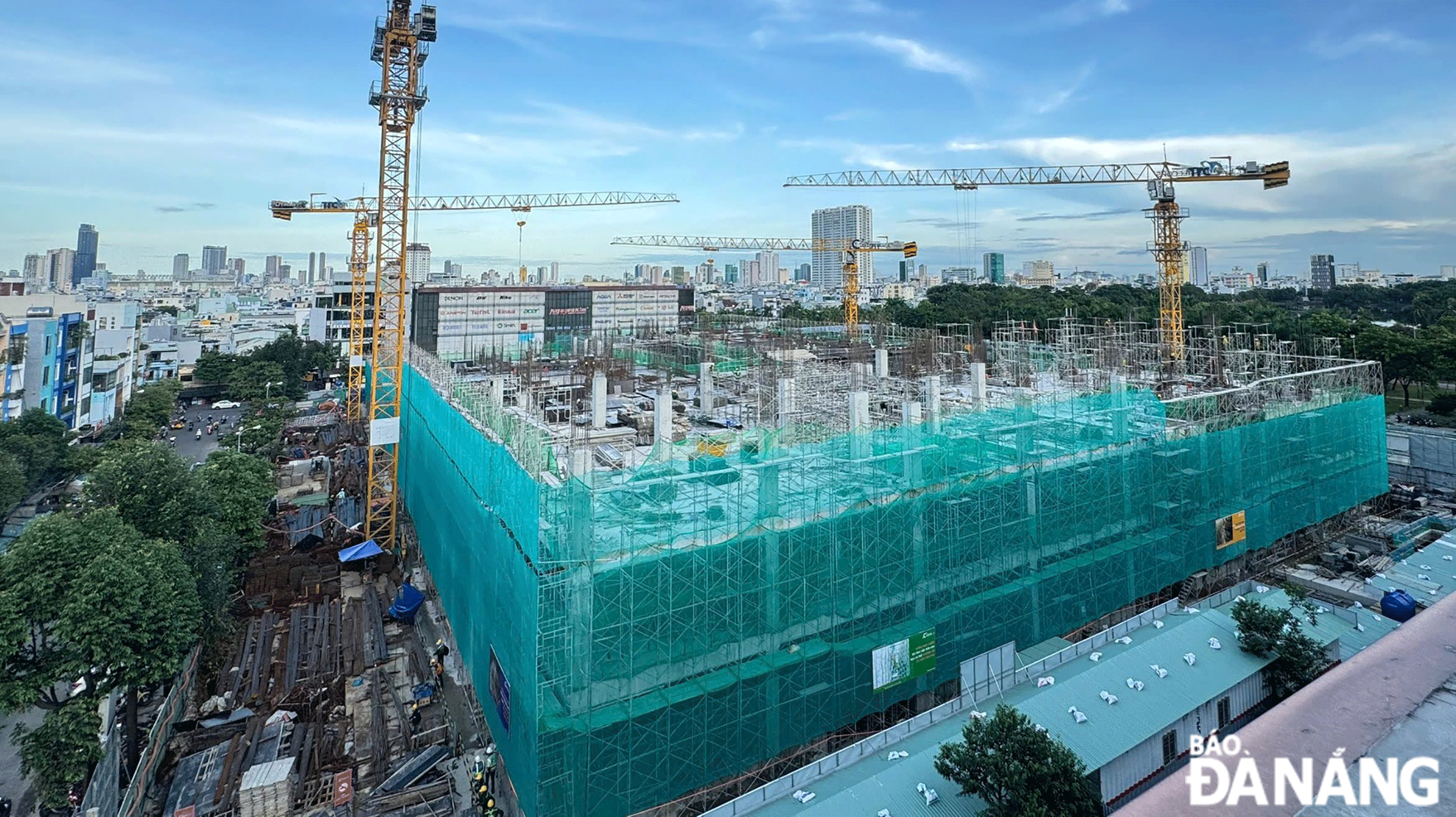 The TTC Plaza Da Nang Complex Project construction is underway. Photo: HOANG HIEP