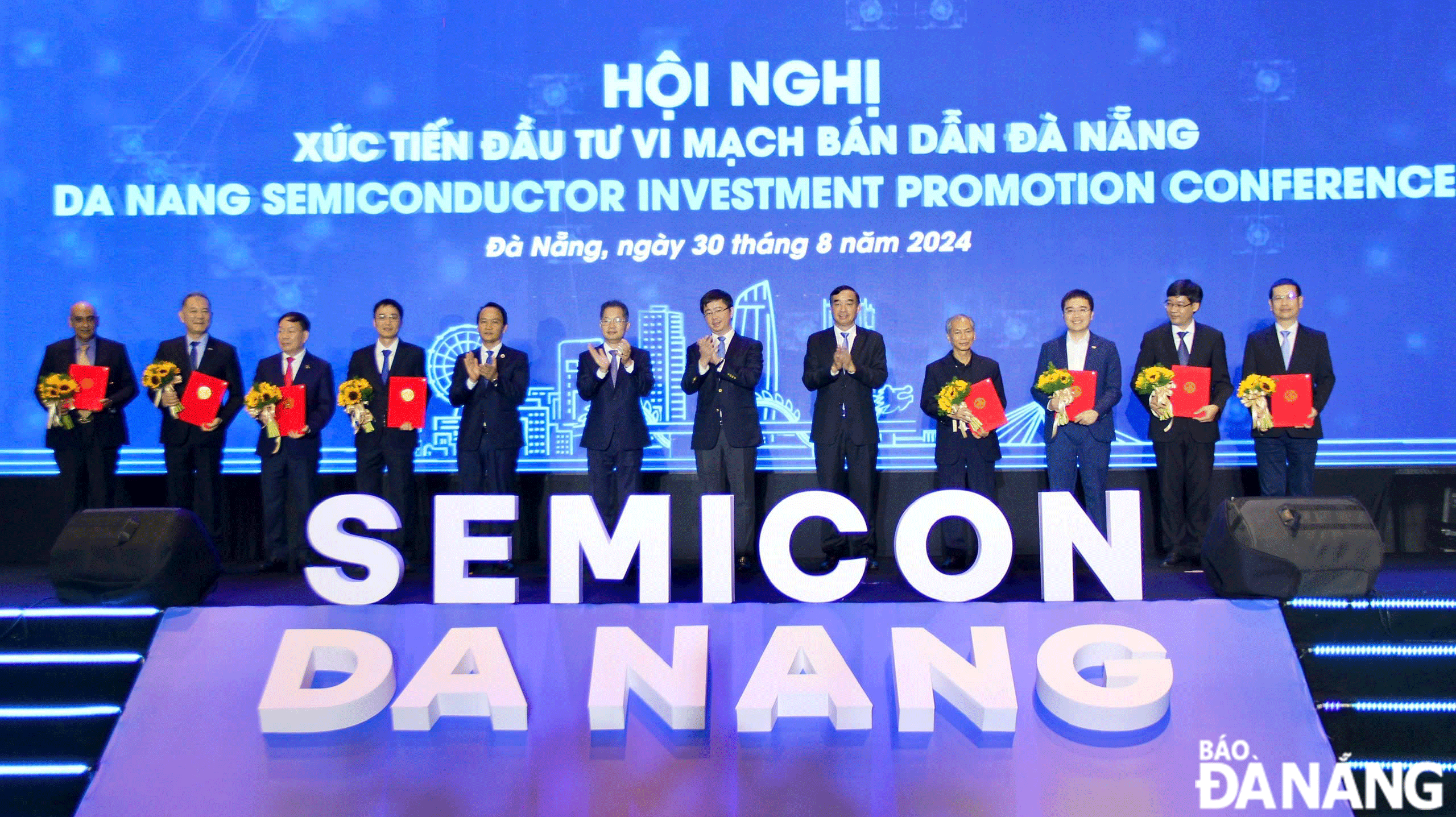 Da Nang has organised a conference to promote investment in semiconductor field. Photo: MAI QUE