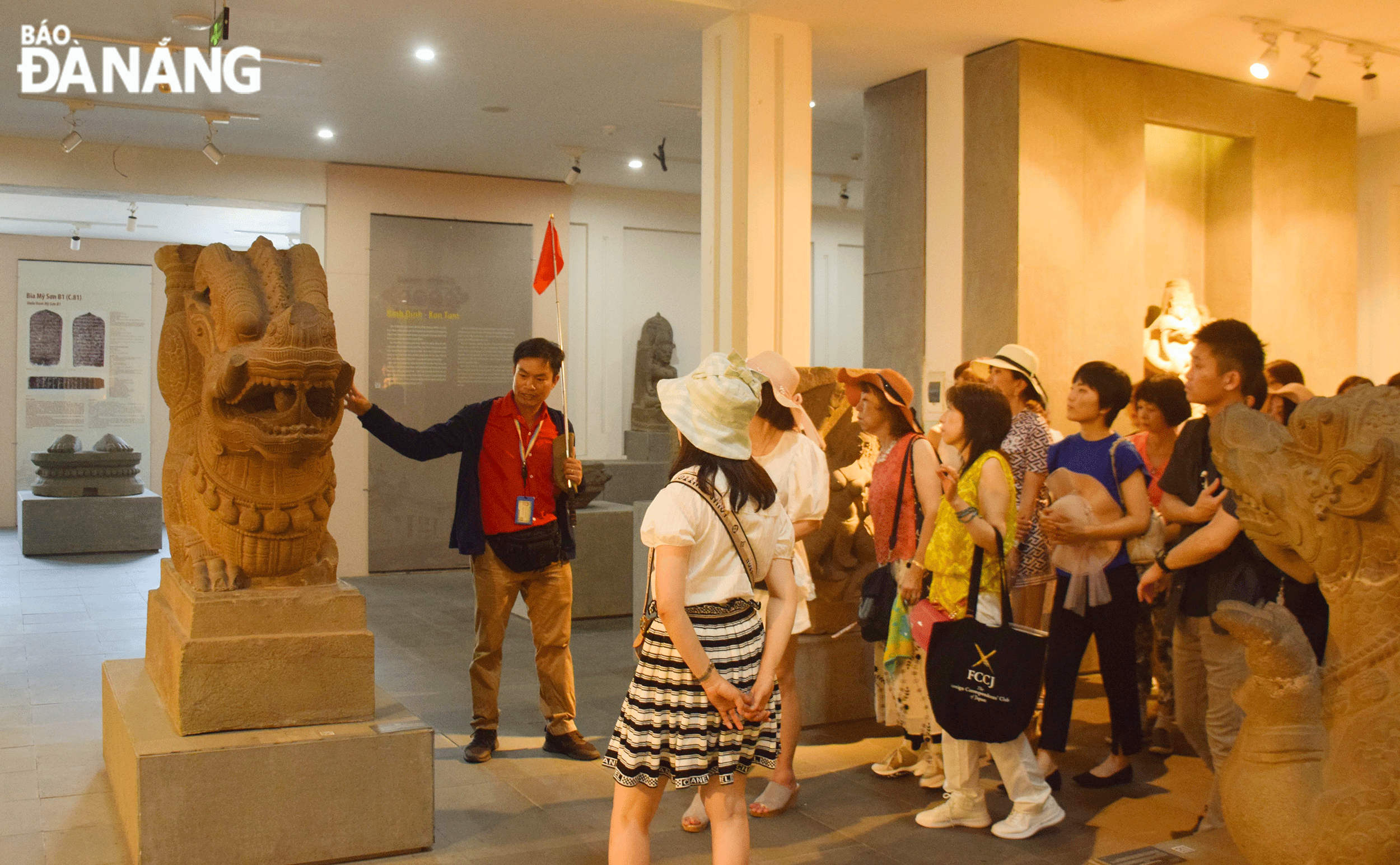 Tourists visit the Da Nang Museum of Cham Sculpture. Photo: DOAN HAO LUONG