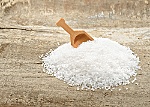 Đầu năm mua muối