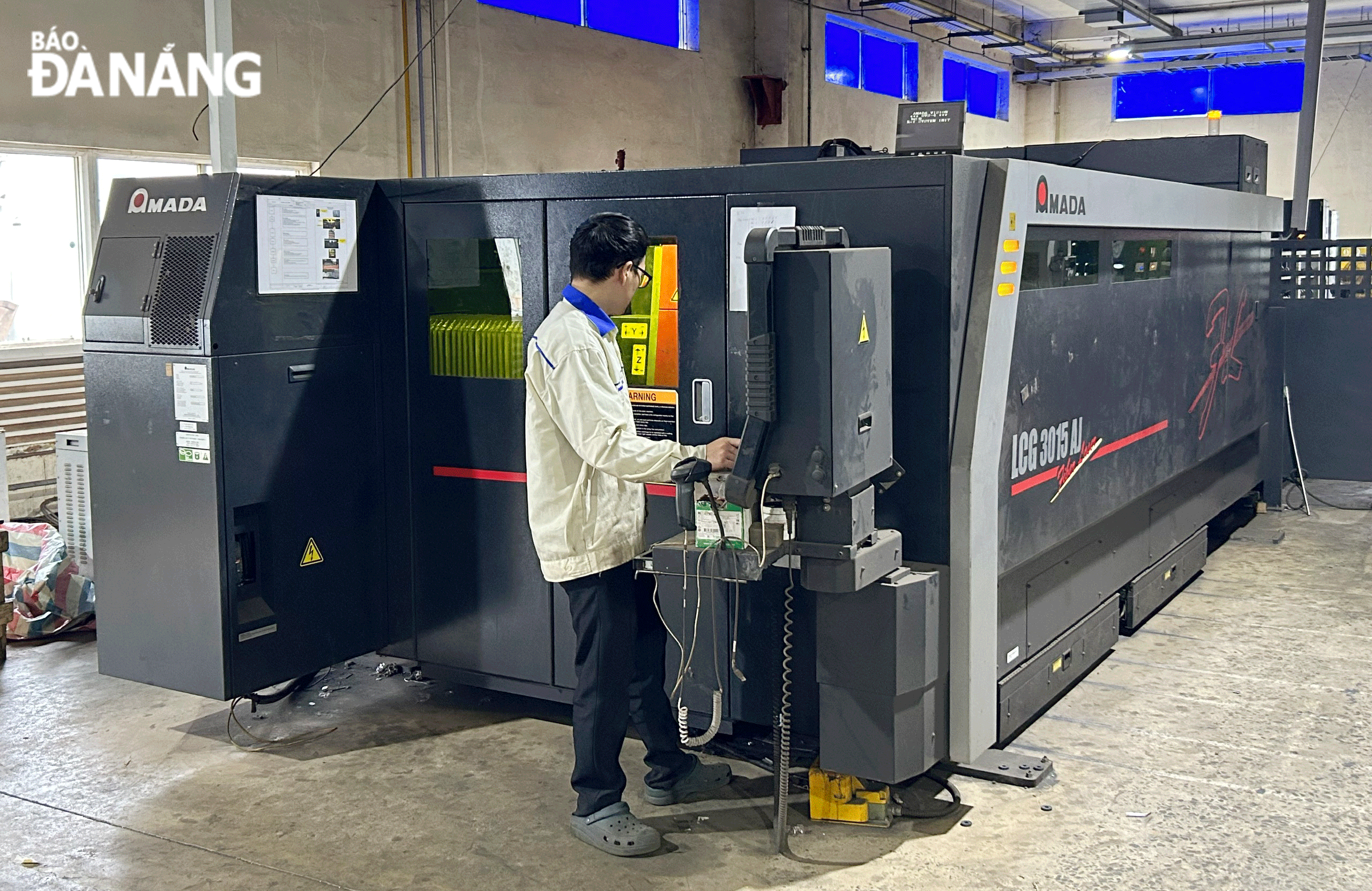 Production at the Truong Giang Electricity JSC located in the Hoa Khanh Industrial Park, Lien Chieu District. Photo: M.QUE