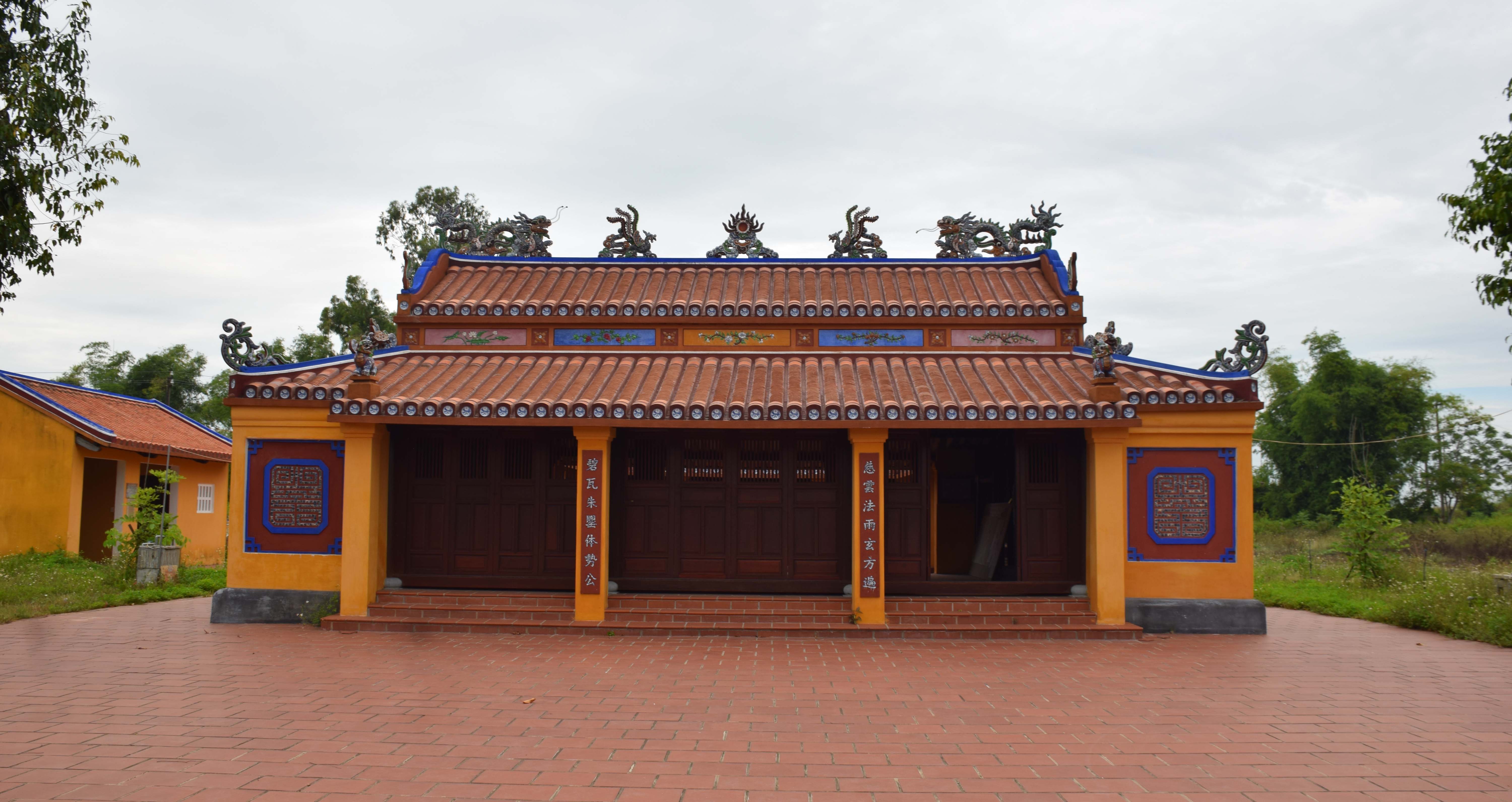 The rapid urbanization process will have a significant impact on the cultural space of the countryside in Hoa Vang District. In the photo: The Qua Giang communal house in Hoa Phuoc Commune.