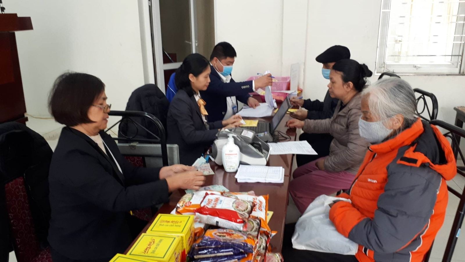 Hàng trăm nghìn người được tăng lương hưu 2 lần