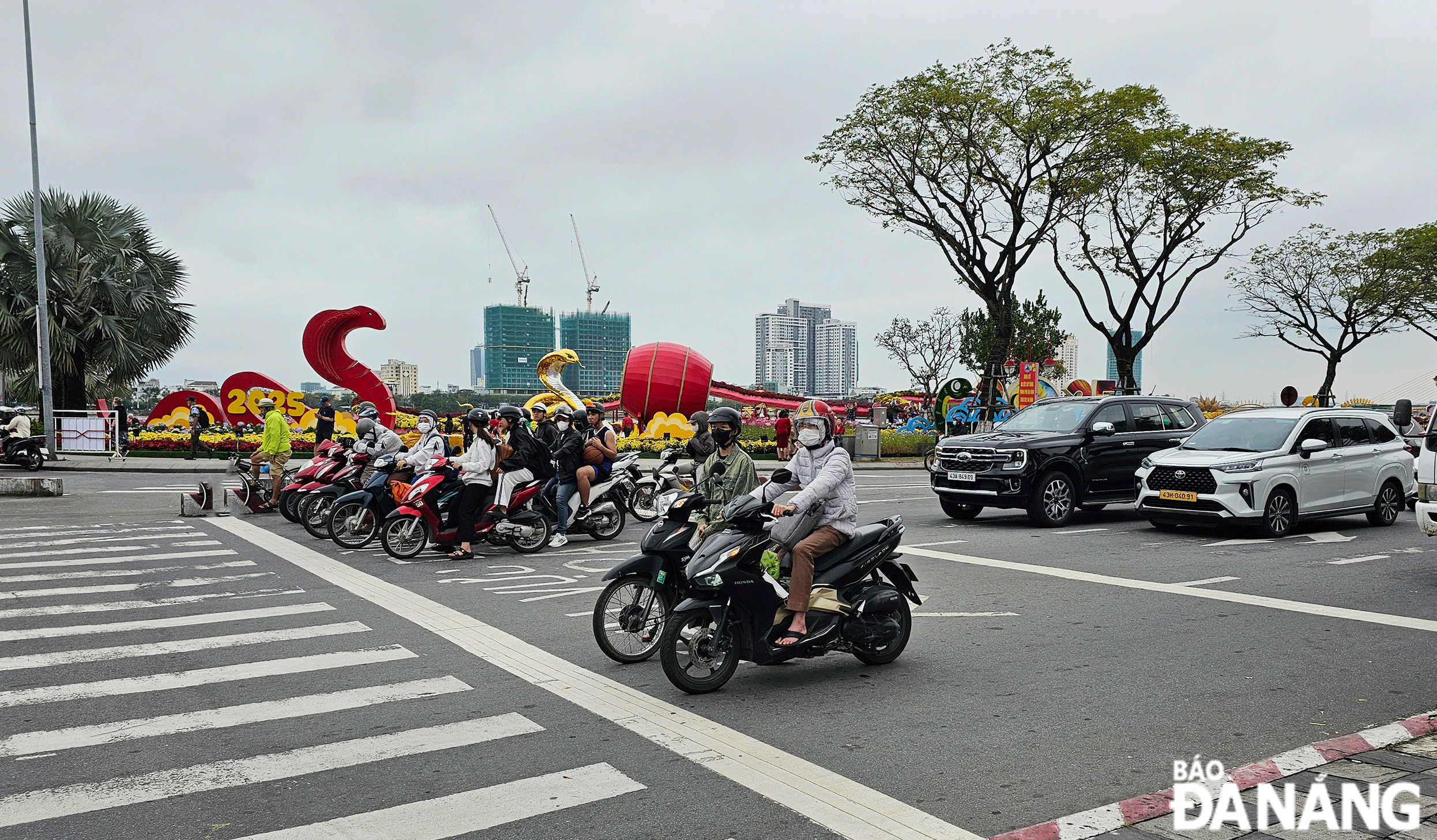 Chuyển biến tích cực về chấp hành đèn tín hiệu giao thông