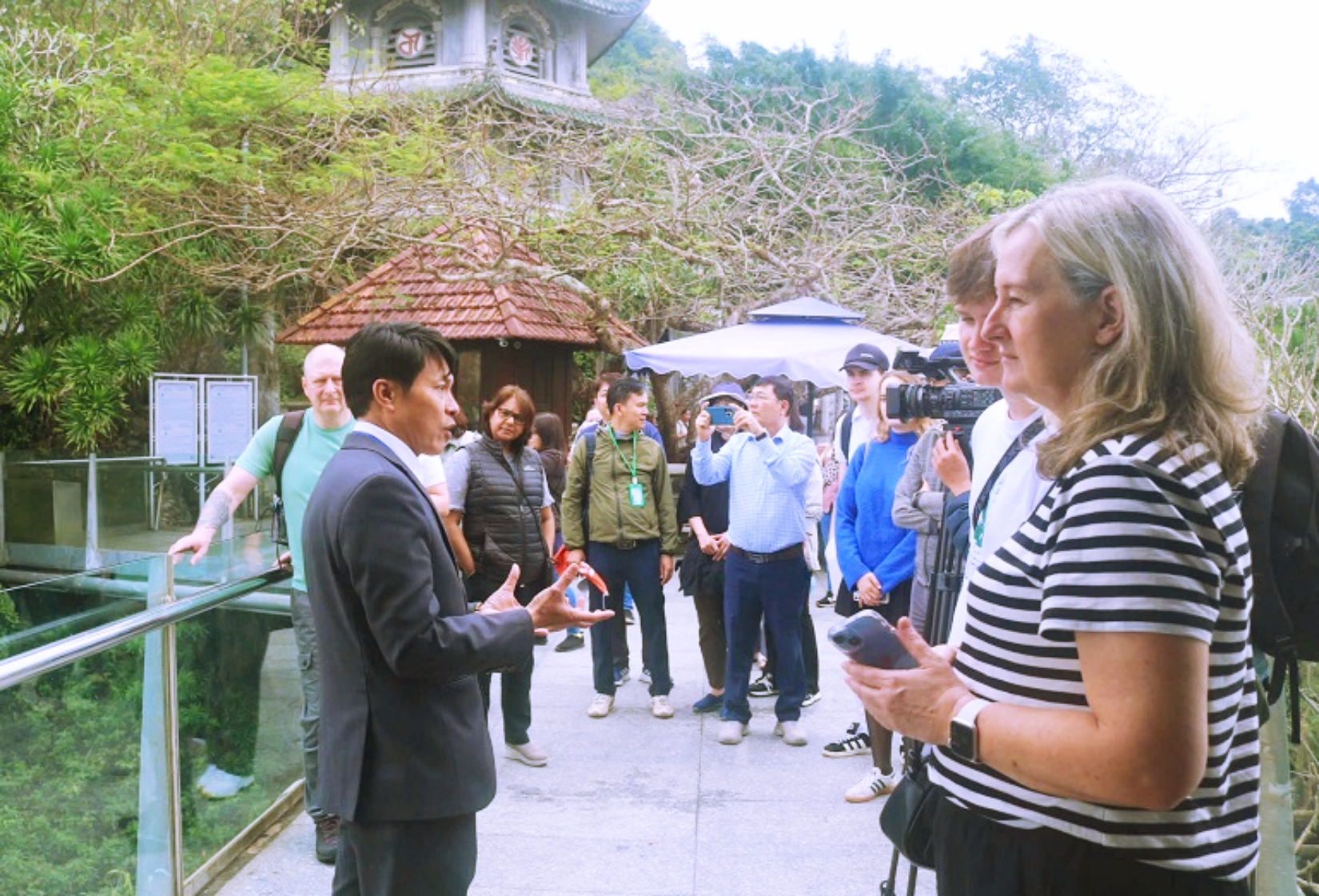 Visitors at the Mable Mountains scenic spot in early 2025. Photo: NGOC HA