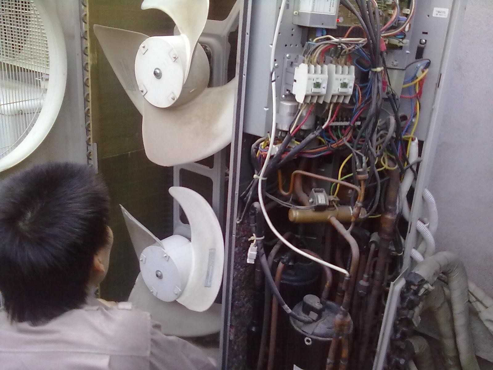 Dịch vụ bảo trì bảo dưỡng và sửa chữa block điều hòa uy tín. 