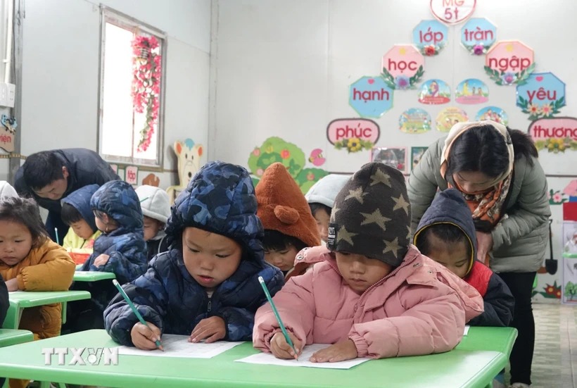 Diễn biến mới nhất về rét đậm, mưa trái mùa và nắng nóng trong tháng Ba