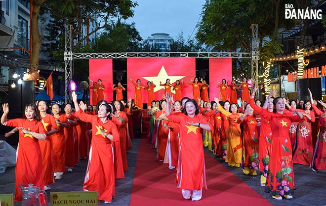 An 'Ao Dai' flashmob performance at the opening ceremony of the festival