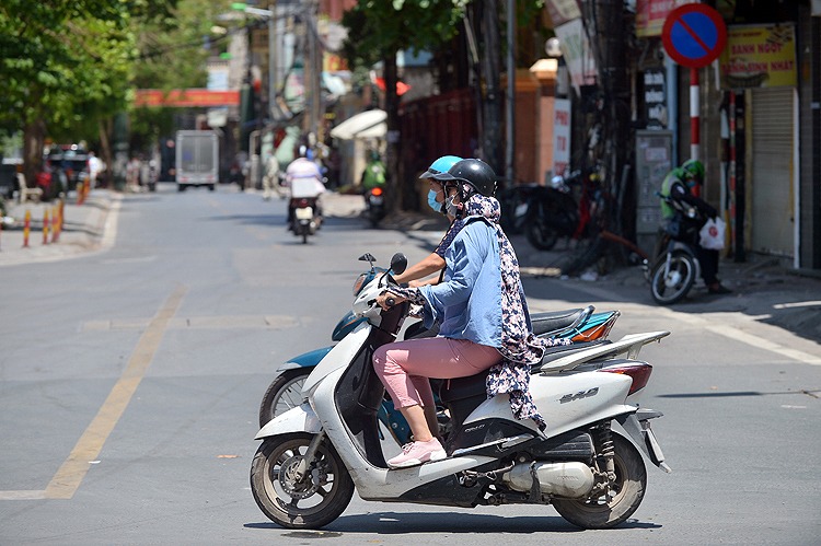 Nắng nóng cục bộ tại Tây Bắc Bộ,Trung Bộ và Nam Bộ.