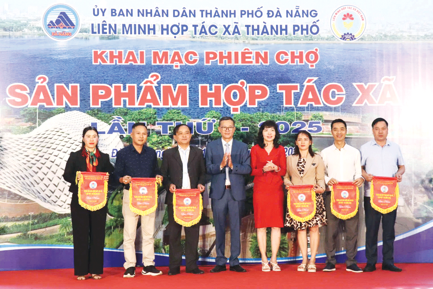 Tiếp tục hỗ trợ nâng cao chất lượng các hợp tác xã