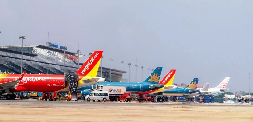 Nhiều đường bay đến điểm du lịch đã gần hết vé trong dịp nghỉ lễ 30-4 - 1-5