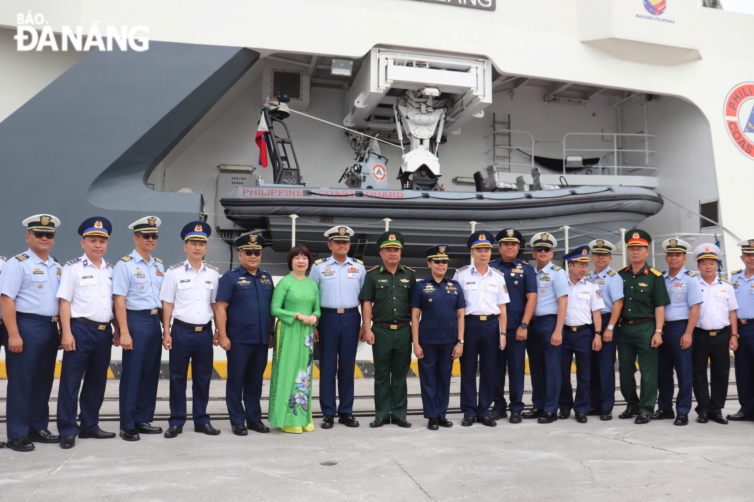 This is the first visit to Viet Nam by a ship of the Philippine Coast Guard. PHOTO: KHANH NGAN