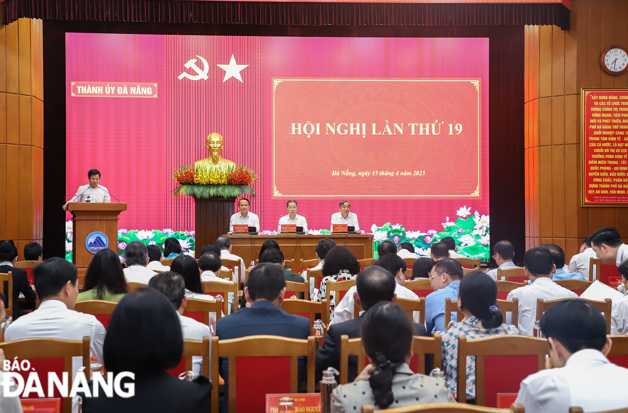 Quang cảnh hội nghị. Ảnh: NGỌC PHÚ