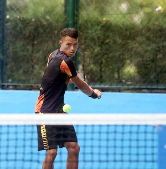 Local young tennis player makes his debut in ATP rankings - Da Nang ...