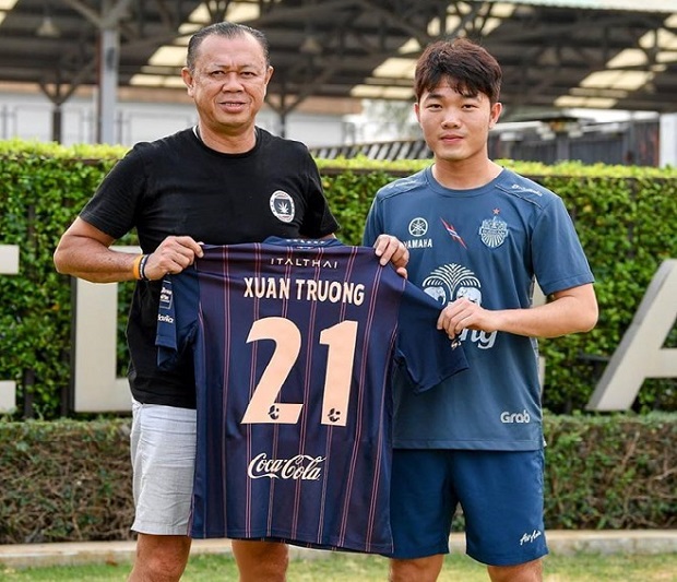 Midfielder Luong Xuan Truong signs for Buriram United - Da Nang Today ...