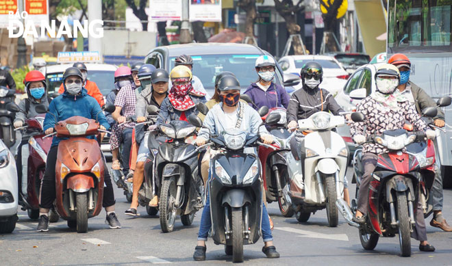 UV radiation weather warning issued for the city as temperatures soar ...